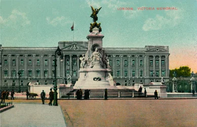 ロンドン、ビクトリア記念碑、c1913