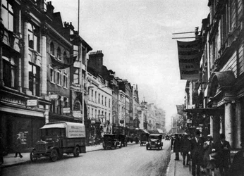 ニューボンドストリート、ロンドン、1926-1927で南を見る