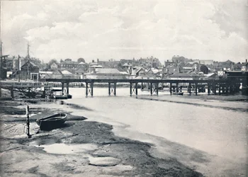 リミントン-橋と町、川から、1895