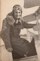 1934年5月にイギリスからオーストラリアに飛び、M夫人を壊したニュージーランドのジャンバッテン嬢