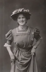 ミス・ゼナ・デア、1887-1975、c1930。