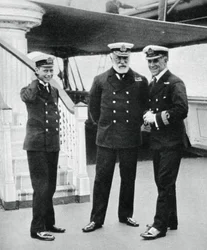 海軍士官候補生アルバート王子と海軍大将サールイスボーモント、1912年