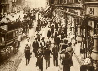 オックスフォードストリート、1909年、1933年。