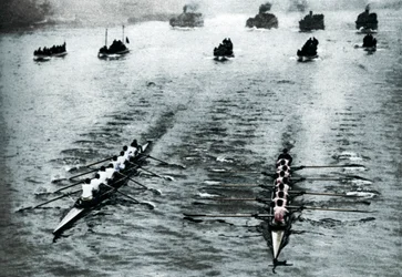 オックスフォードとケンブリッジのボートレース、ロンドン、1926-1927。