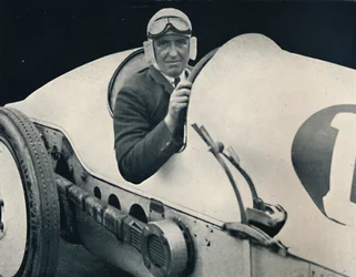 パリー・トーマス、1937