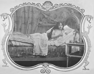情熱的、1900