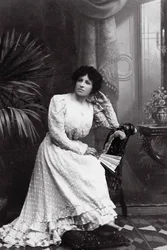 アントニーナ酔っての肖像、c1900-c1908