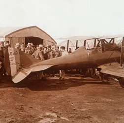 戦闘機の戻り、c1914-c1918