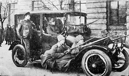 ロシア、ペトログラードの革命警備隊、ロシア革命、1917年