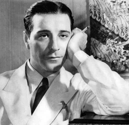 リカルド・コルテス、オーストリア生まれの映画俳優、1934年〜1935年