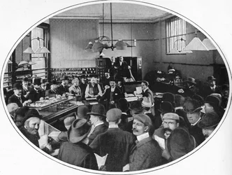デベンハム、ストーアアンドサンズのオークションルーム、ロンドン、c1903 1903での未使用品の販売