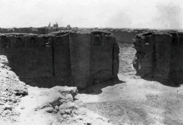 1918年、メソポタミアのマルウィヤタワーから見たサマラ市