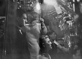 イギリスの潜水艦、第二次世界大戦、1945年の船上シーン。