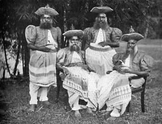 上位のシンハラ人男性、1902