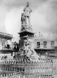 フランシスコアルベアーの像、1890年、1920年代