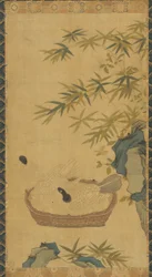 タペストリー：ボウル、岩、竹で水浴びする鳩、おそらく明王朝、1368-1644.