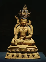 Tathagata Ratnasambhava - Skulptur、1300 n。 Chr。