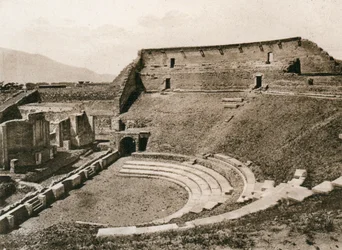 悲劇的な劇場、ポンペイ、イタリア、c1900年代