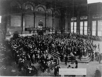 セッション中のシカゴ貿易委員会、c。 1900