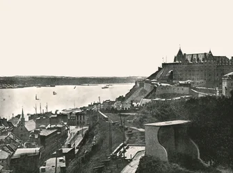 シタデルとセントローレンス川、ケベック州、カナダ、1895年。