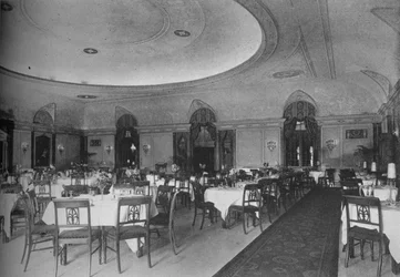 The Directoire Dining Room、ベルモントホテル、シカゴ、イリノイ、1924
