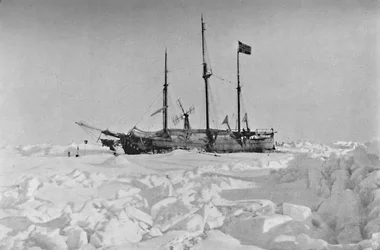 氷の中のフラム。 1895、1897