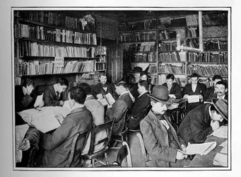 無料のロシア図書館と閲覧室、15 Whitechapel Road、Stepney、ロンドン、c1901 1901