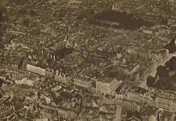 新しくてスリリングな見晴らしの良い場所、c1935からのなじみのある通りのパズル。