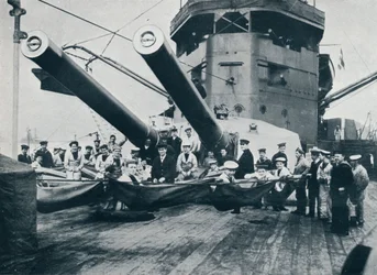 HMSニュージーランドの大砲、c1914
