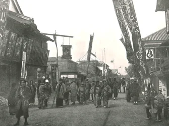 シアターストリート、横浜、日本、1895年。
