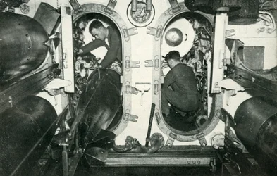 イギリスの潜水艦の第二次世界大戦、1945年の魚雷発射管。
