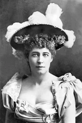 イギリス : リリー・ラングトリーの肖像 - c1902