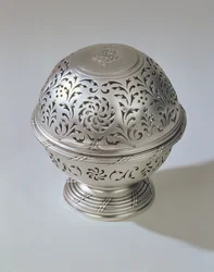 石鹸箱、水差しと洗面器のセットの一部、フランシスリエル作、1771年