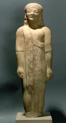 クーロス・ディオニュセルモス、ギリシャ、アルカイック期、紀元前600年頃（石材