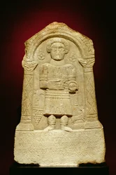 大理石の葬式の石碑、ギリシャ語の碑文、ローマ時代、紀元前3世紀