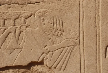 エジプト、ルクソールのカルナックにある複数のヘッド（写真