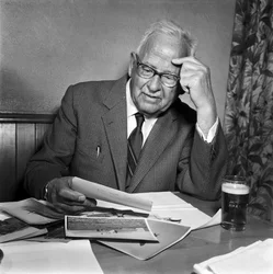 スイス Gustave Cardineaux