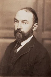 トーマス・ハーディ（1840-1928）（セピア色の写真