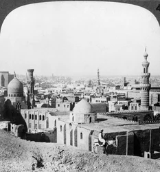 カイロ、南西を通り、街を横切ってピラミッドまでエジプト、1905年。