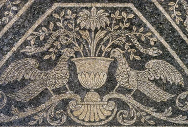 モザイクと壁の装飾、Villa Litta Visconti Borromeo AreseのNymphaeum、ライナーテ、ロンバルディア州、イタリア