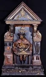 靴屋の看板、底部に「Saint Crespin」の文字 - 木彫り