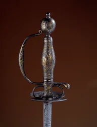 18世紀の金とアーモリーガード（一部金銀）。パリ、装飾美術