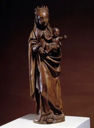 聖母子像 14世紀の木製彫刻。北フランスで作られた。コンピエーニュ、ヴィヴネル美術館