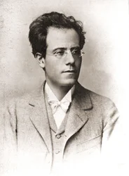 グスタフ・マーラー（1860年～1911年）。