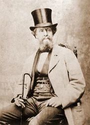 1855年頃のイギリスの作家、チャールズ・ディケンズ（1812-1870）の肖像。