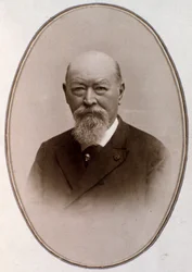 フランツ・フォン・スッペの肖像（モノクロ写真