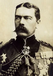 カースームのキッチナー卿（1850-1916）の肖像。