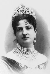 イタリア王ハンバート1世の妻でイタリア女王（1878-1900）のマルガリータ・オブ・サヴォイ・ジュネス（1851-1926）の肖像。