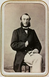 男性の肖像、カルト・ド・ヴィジット。裏には "Robert Ditzinger (1826-1891) "とある。