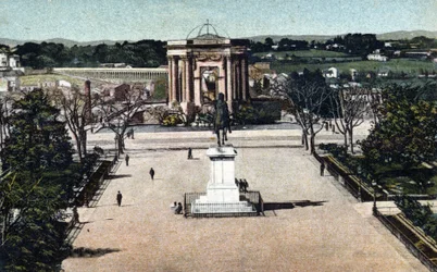 Vista da Promenade du Peyrou em Montpellier, Herault 1910 sobre Private Collection